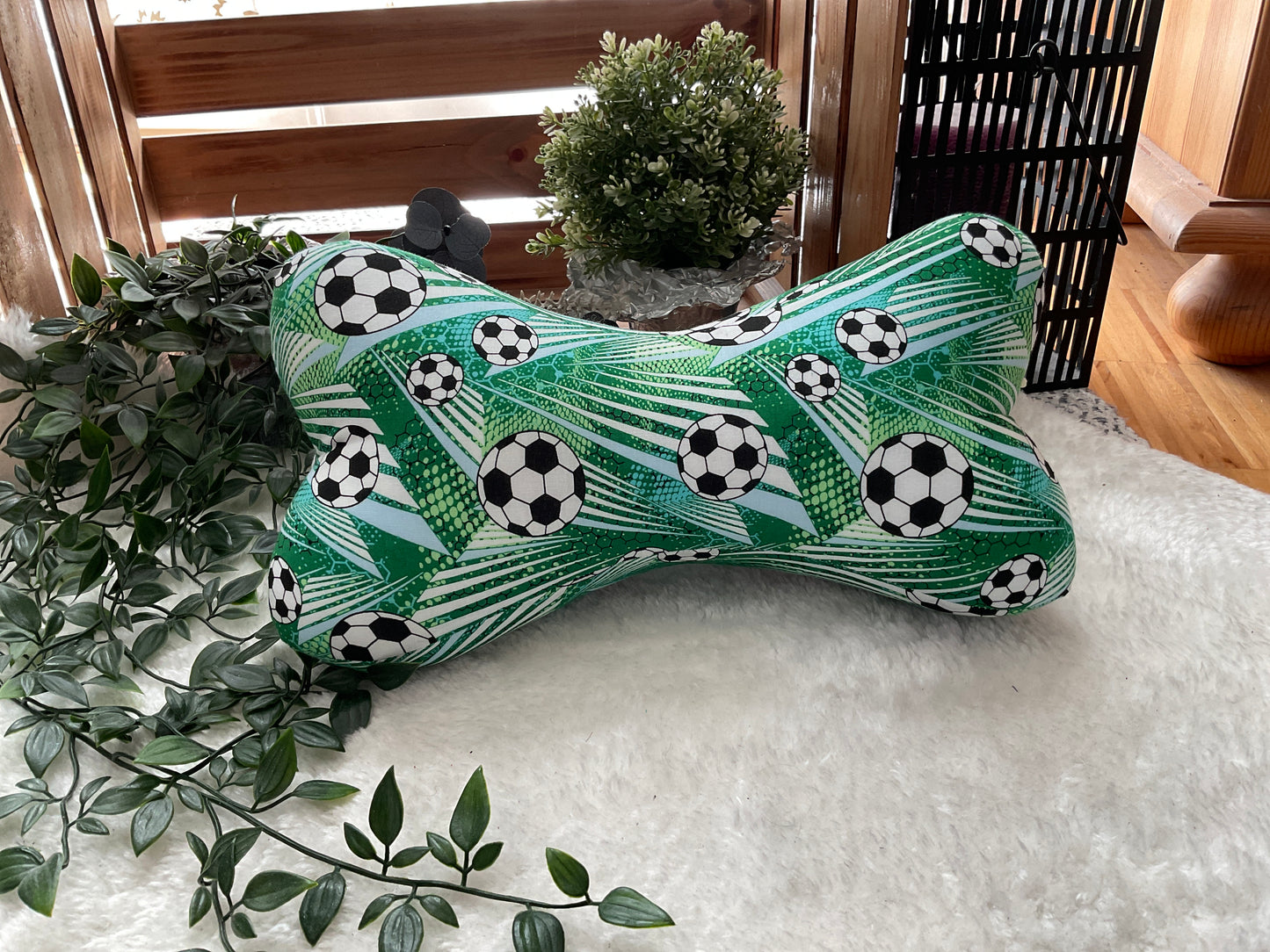 Kinderknochenkissen Fußball grün